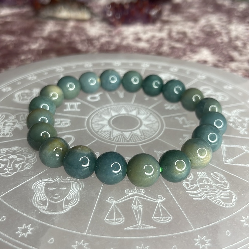 Guatemalan Jade beaded bracelet